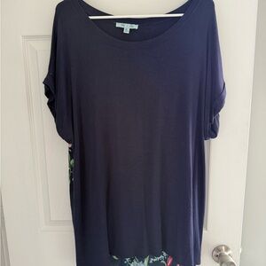 She & Sky Dark Blue Women's Short Sleeve Top